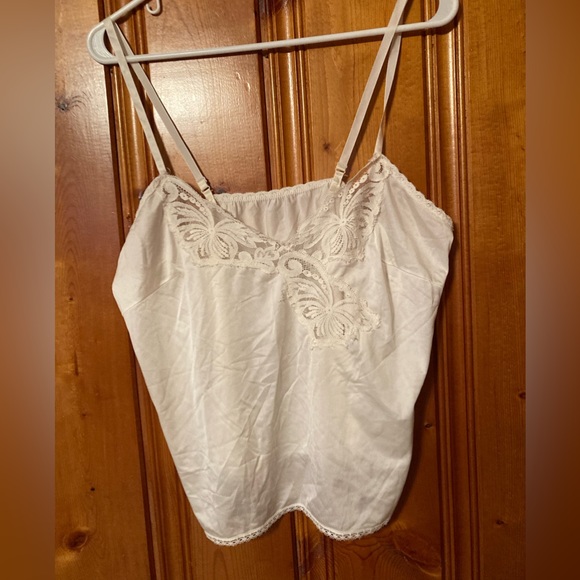 Says size 38 but fits like a small Vintage Wonder Maid Women’s slip top - Picture 2 of 3